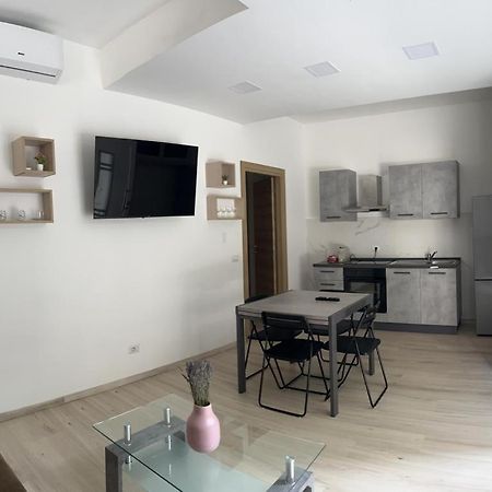 Villa Milano Apt. N. 1 Εξωτερικό φωτογραφία